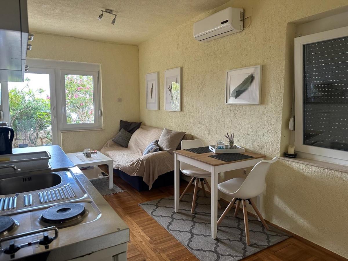 Prizna Apartments Екстериор снимка